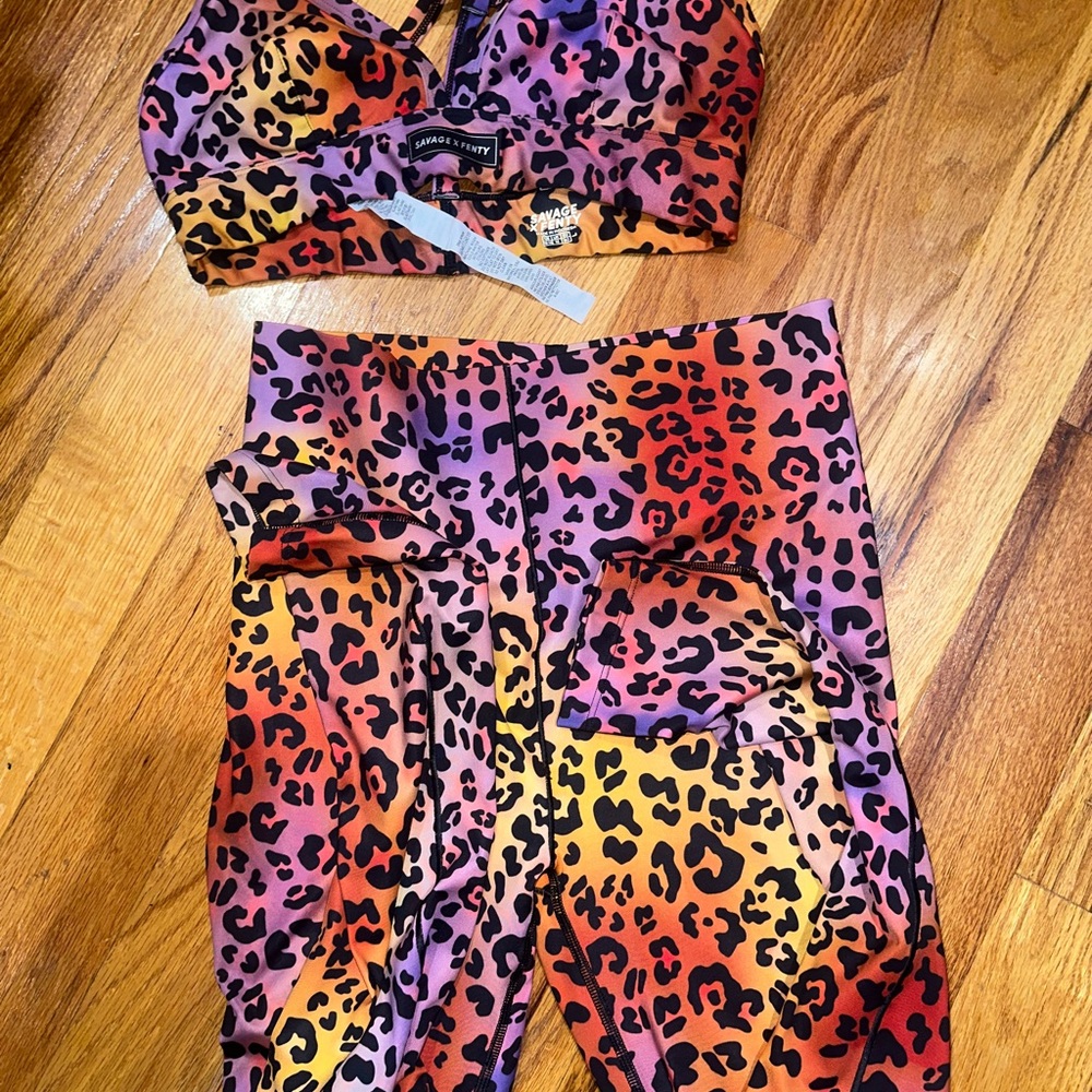 SAVAGE FENTY Leopard Print Sports Bra and Leggings Set